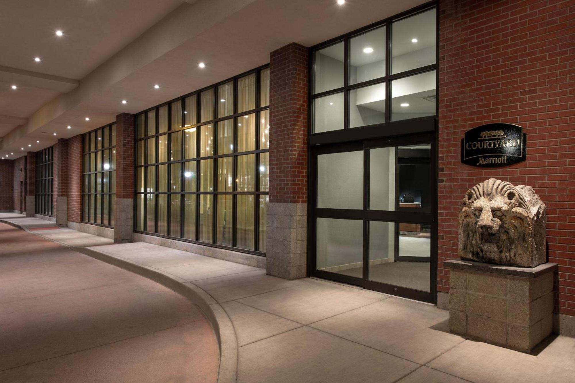 Residence Inn By Marriott Syracuse Downtown At Armory Square Extérieur photo